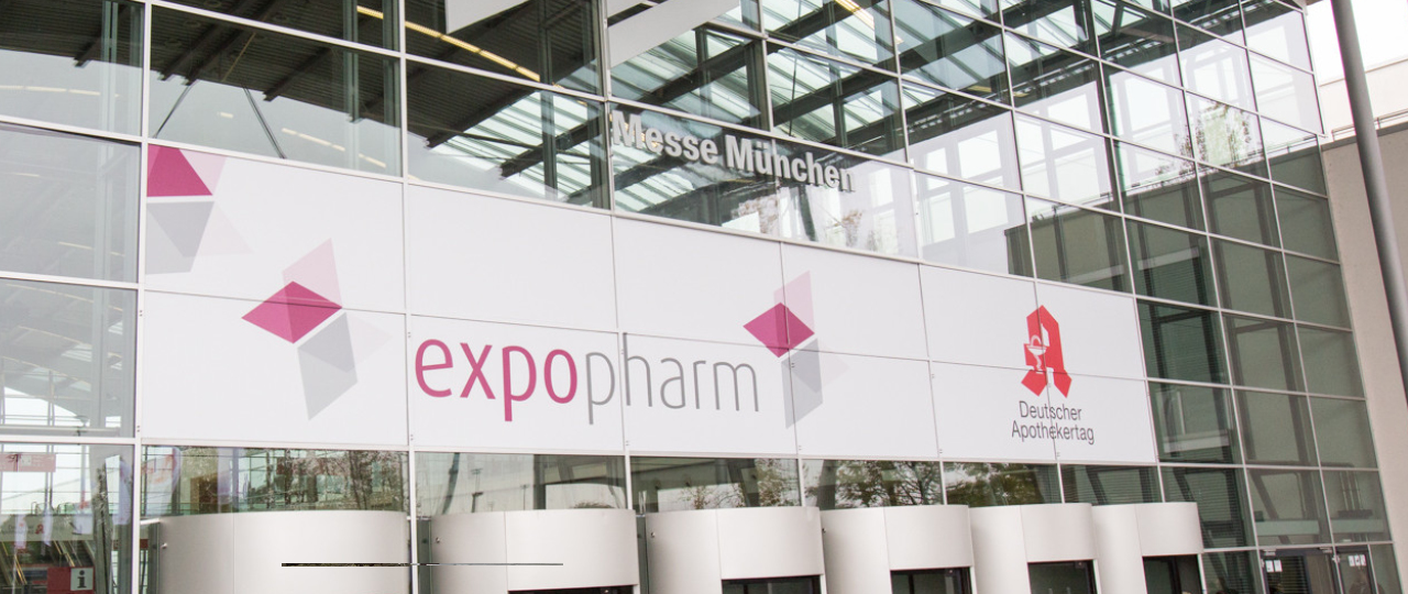 Ansicht des Eingangs München Messe zur expopharm 2024